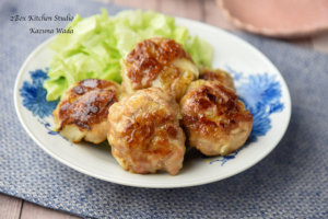 豚こまと玉ねぎの下味肉を使った「豚こまボール」の作り方